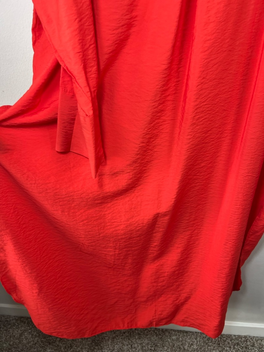 H&M Front Tie Maxi Shirt Dress Red Crinkle Fabric Oversize Unlined Side Slits XL - Picture 13 of 15